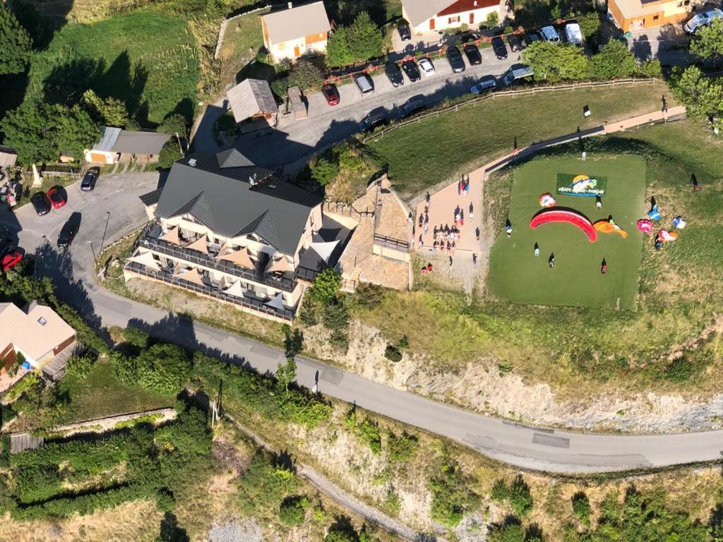 Paralodge Saint-Vincent-les-Forts Luaran gambar