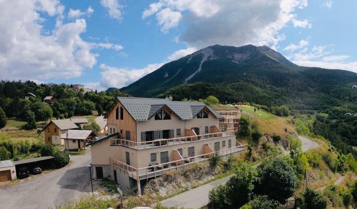 Paralodge Saint-Vincent-les-Forts Luaran gambar